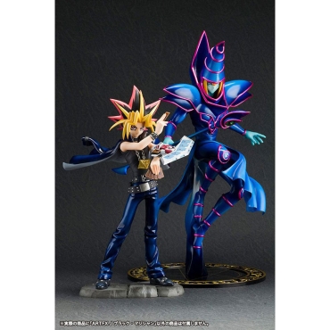 Yu-Gi-Oh! ARTFX J Колекционерска Фигурка - Dark Magician 