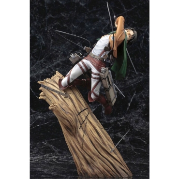 Attack on Titan ARTFX J Колекционерска Фигурка - Levi