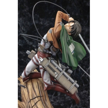 Attack on Titan ARTFX J Колекционерска Фигурка - Levi