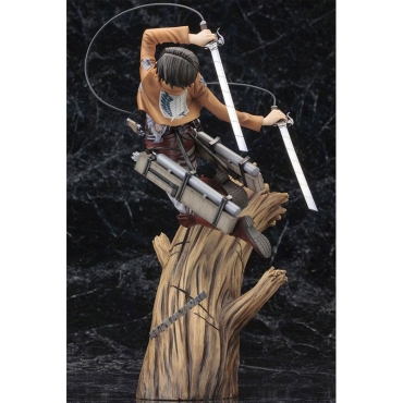 Attack on Titan ARTFX J Колекционерска Фигурка - Levi