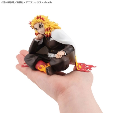 Demon Demon Slayer Kimetsu no Yaiba G.E.M. Колекционерска Фигурка - Rengoku Palm Size Edition Deluxe 