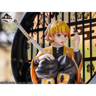 Demon Slayer: Kimetsu no Yaiba Колекционерска Фигурка Ichiban Kuji: Layer Scape - Zenitsu Agatsuma