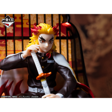 Demon Slayer: Kimetsu no Yaiba Колекционерска Фигурка Ichiban Kuji: Layer Scape - Kyojuro Rengoku Last One Prize