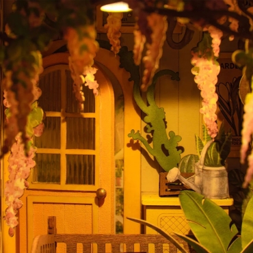 Robotime DIY Модел за Сглобяване - Garden House 