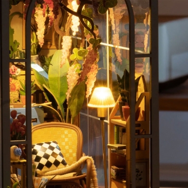 Robotime DIY Модел за Сглобяване - Garden House 