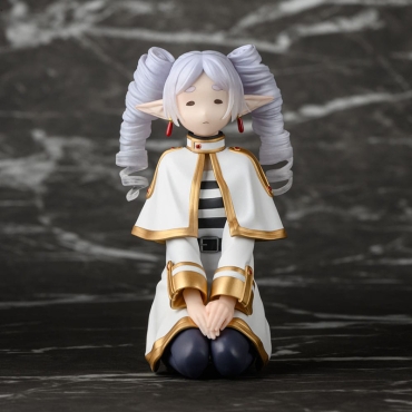 PRE-ORDER: Frieren: Beyond Journey's End PM Perching Колекционерска Фигурка - I have ringlets now Clear Ver. Exclusive 