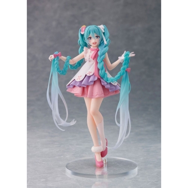 PRE-ORDER: Hatsune Miku Колекционерска Фигурка - Hatsune Miku Wonderland Rapunzel Ver.
