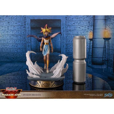 Yu-Gi-Oh! Duel Monsters Голяма Колекционерска Фигурка - Pharaoh Atem