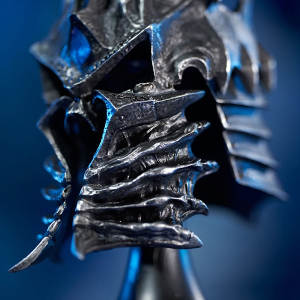 PRE-ORDER: World of Warcraft Реплика - Helm of Domination (Collector's Edition)
