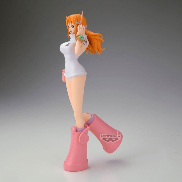 One Piece Nami Egghead Style Glitter & Glamours figure 23cm