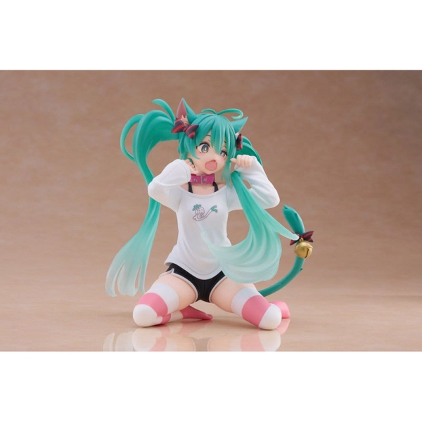 Hatsune Miku Колекционерска Фигурка - Desktop Cute Figure Hatsune Miku Cat Ear T-Shirt Ver. 
