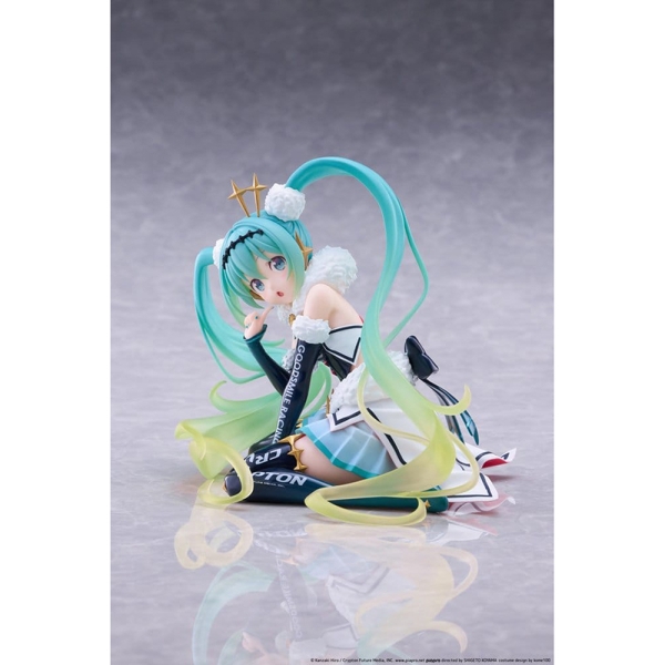 PRE-ORDER: Hatsune Miku Taito Kuji Колекционерска Фигурка - Racing Miku 2018 Ver. Round 8