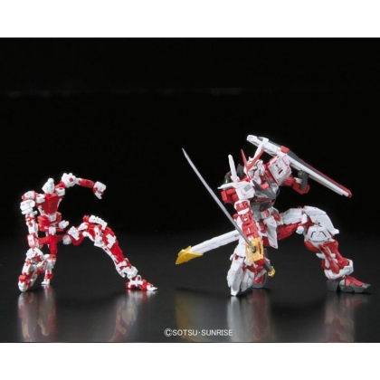 (RG) Gundam Model Kit Figura de acțiune - Astray Red Frame 1/144