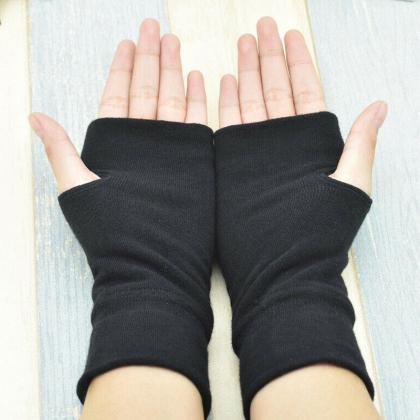 Naruto: Autumn / Winter Fingerless Gloves - Konoha