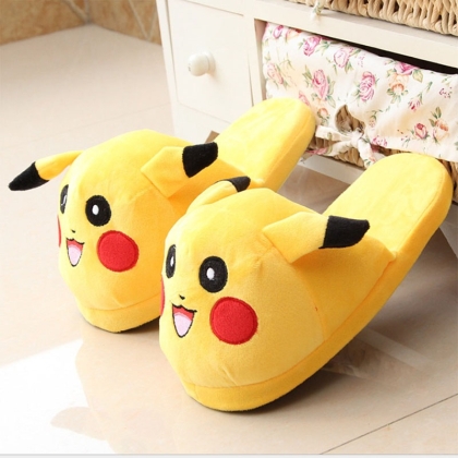 Pokemon: Плюшени Пантофи - Pikachu
