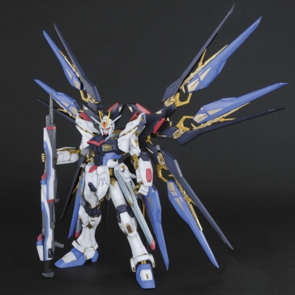 (PG) Gundam Model Kit Екшън Фигурка - Gundam Strike Freedom 1/60