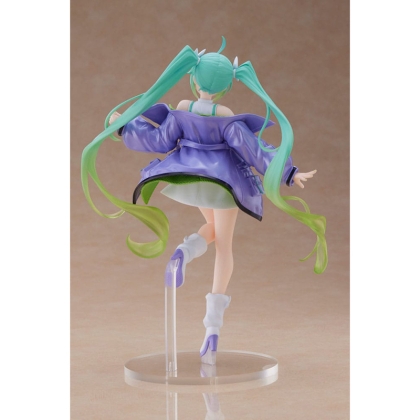 Hatsune Miku Колекционерска Фигурка -  Fashion Figure Sporty