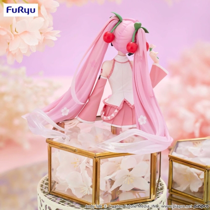 Hatsune Miku Noodle Stopper Колекционерска Фигурка - Sakura Miku 2024