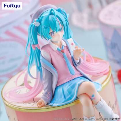 PRE-ORDER: Hatsune Miku Noodle Stopper Колекционерска Фигурка - Love Blazer