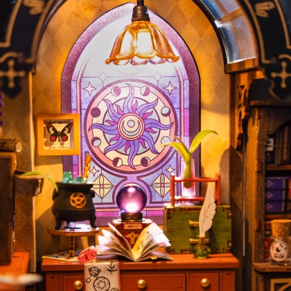 Robotime DIY Модел за Сглобяване - The Magic Study