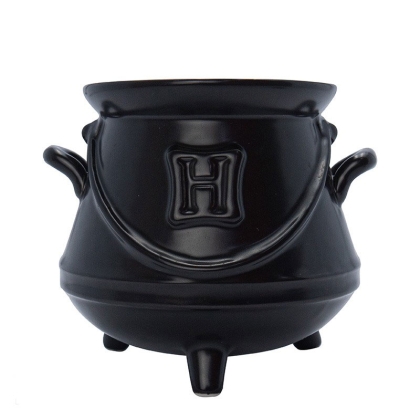 3D Harry Potter mug with Hogwarts crest close-up