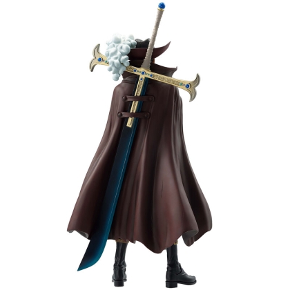 One Piece Beyond The Trials Ichibansho figure - Dracule Mihawk 25cm
