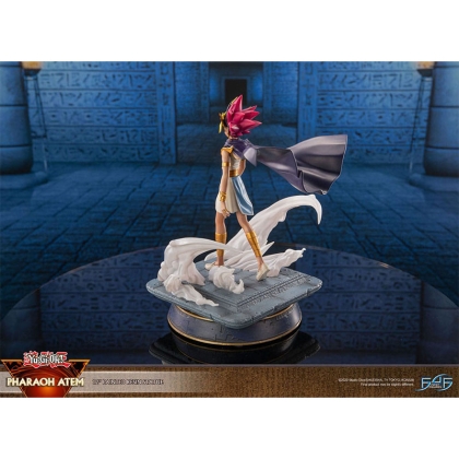 Yu-Gi-Oh! Statue Pharaoh Atem 29 cm