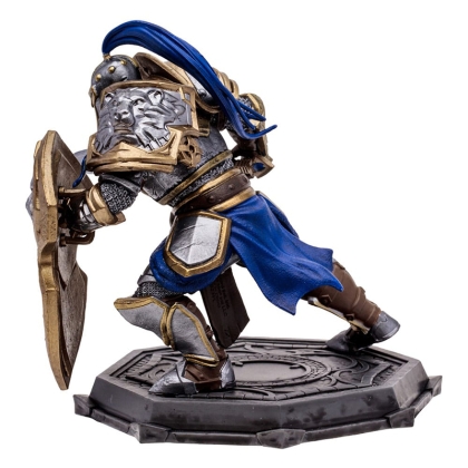 PRE-ORDER: World of Warcraft Action Figure - Human: Paladin / Warrior 15 cm