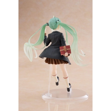 Hatsune Miku PVC Statue Hatsune Miku Fashion Preppy Ver. 18 cm