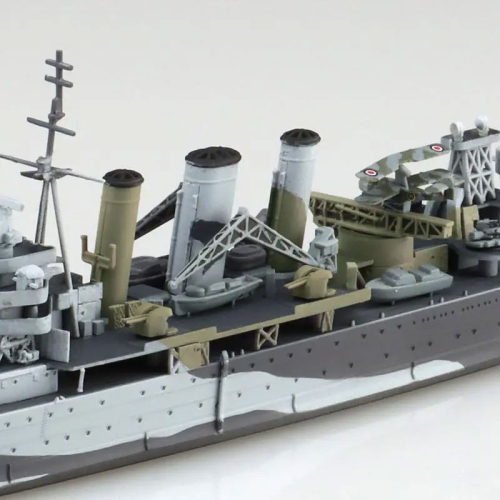 Model Kit Модел за Сглобяване - Royal Navy Heavy Cruiser Kent 1/700
