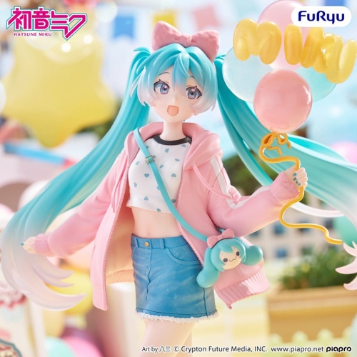 PRE-ORDER: Hatsune Miku Muchute PVC Figure - Theme Park Date Version 19 cm