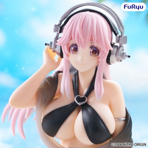 PRE-ORDER: Super Sonico Noodle Stopper PVC Statue Super Sonico Swimsuit Black Color Ver. 10 cm