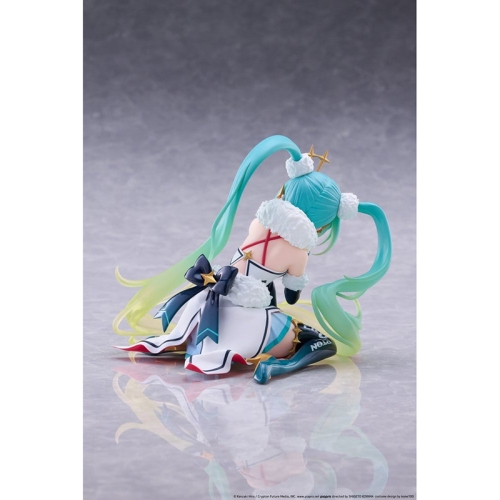 PRE-ORDER: Hatsune Miku Taito Kuji Колекционерска Фигурка - Racing Miku 2018 Ver. Round 8